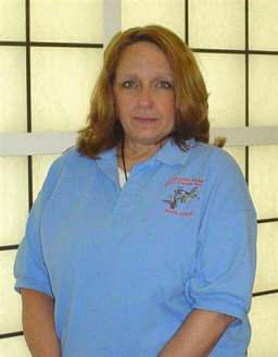 Jackie is showing off her new Blue Park Polo Shirt!