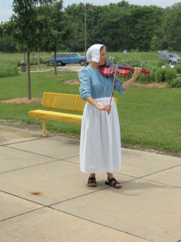 violinistandfiddlerjennyrohr.jpg